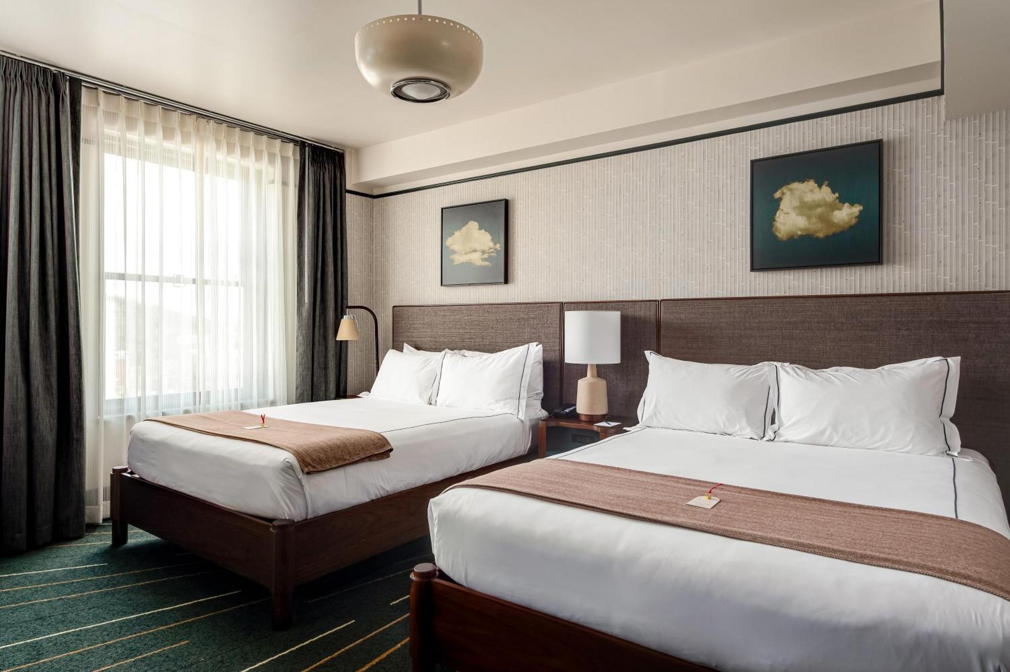 The Flat Iron Hotel 애쉬빌 외부 사진