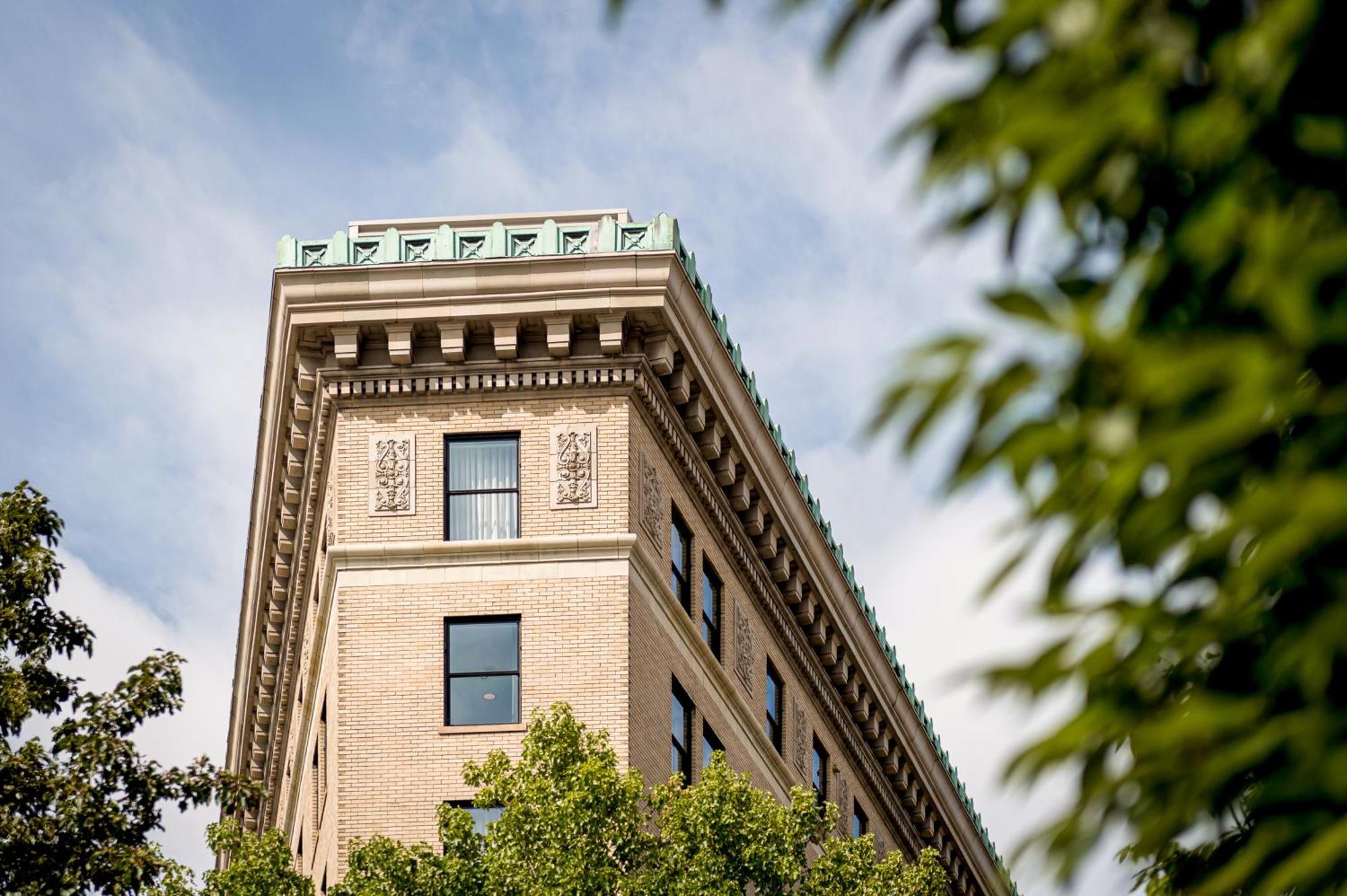 The Flat Iron Hotel 애쉬빌 외부 사진